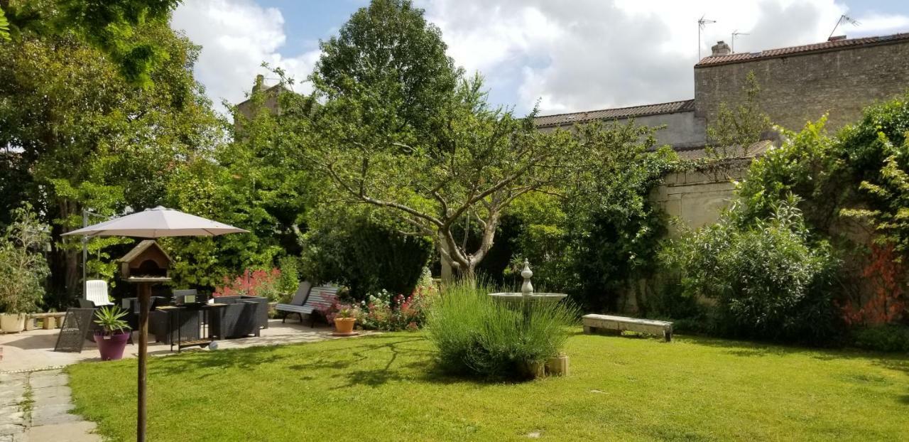 La Maison Blanche Blaye Eksteriør billede